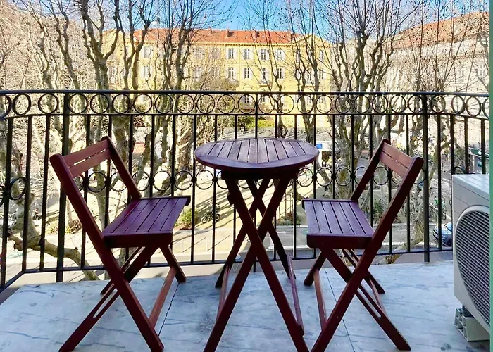 Place Grimaldi, Close To Beach And Restaurants, With Balcony
